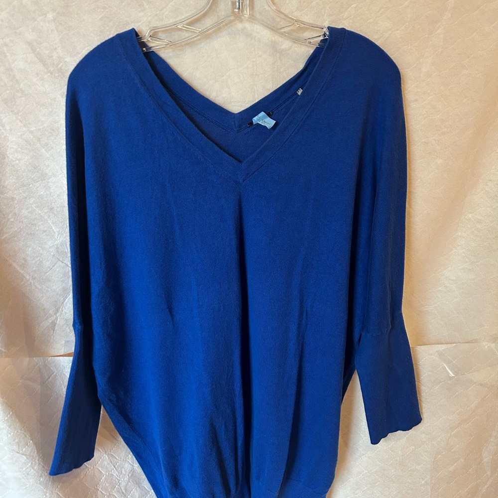 Elie Tahari Royal Blue V-Neck Sweater